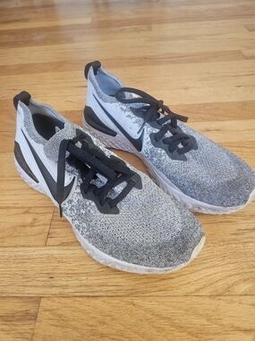 Nike Black Two Pair Athletic Sneakers Size 12